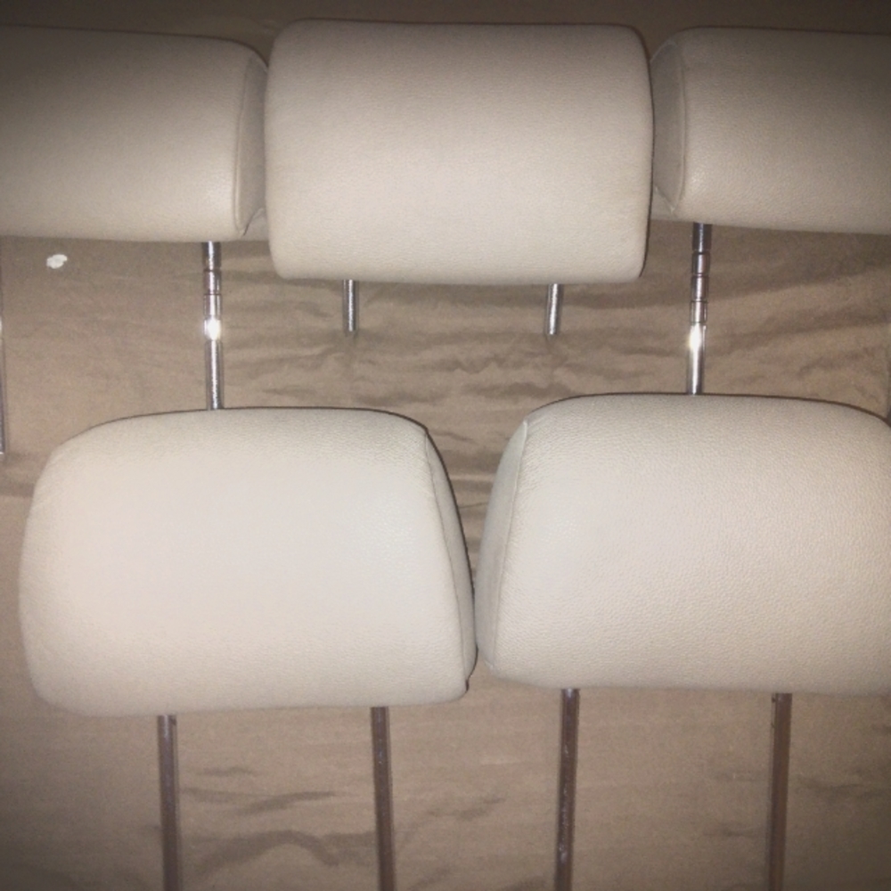 5 BEIGE BMW X5 3.0i LEATHER HEADRESTS W/ ALL EMBLEMS